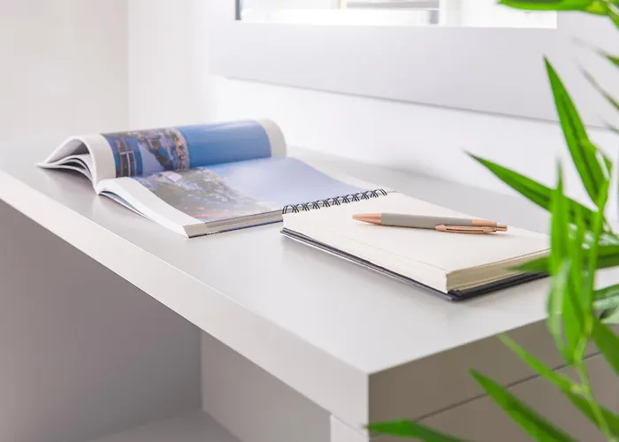 Agias Sofias 28 * سالونيك